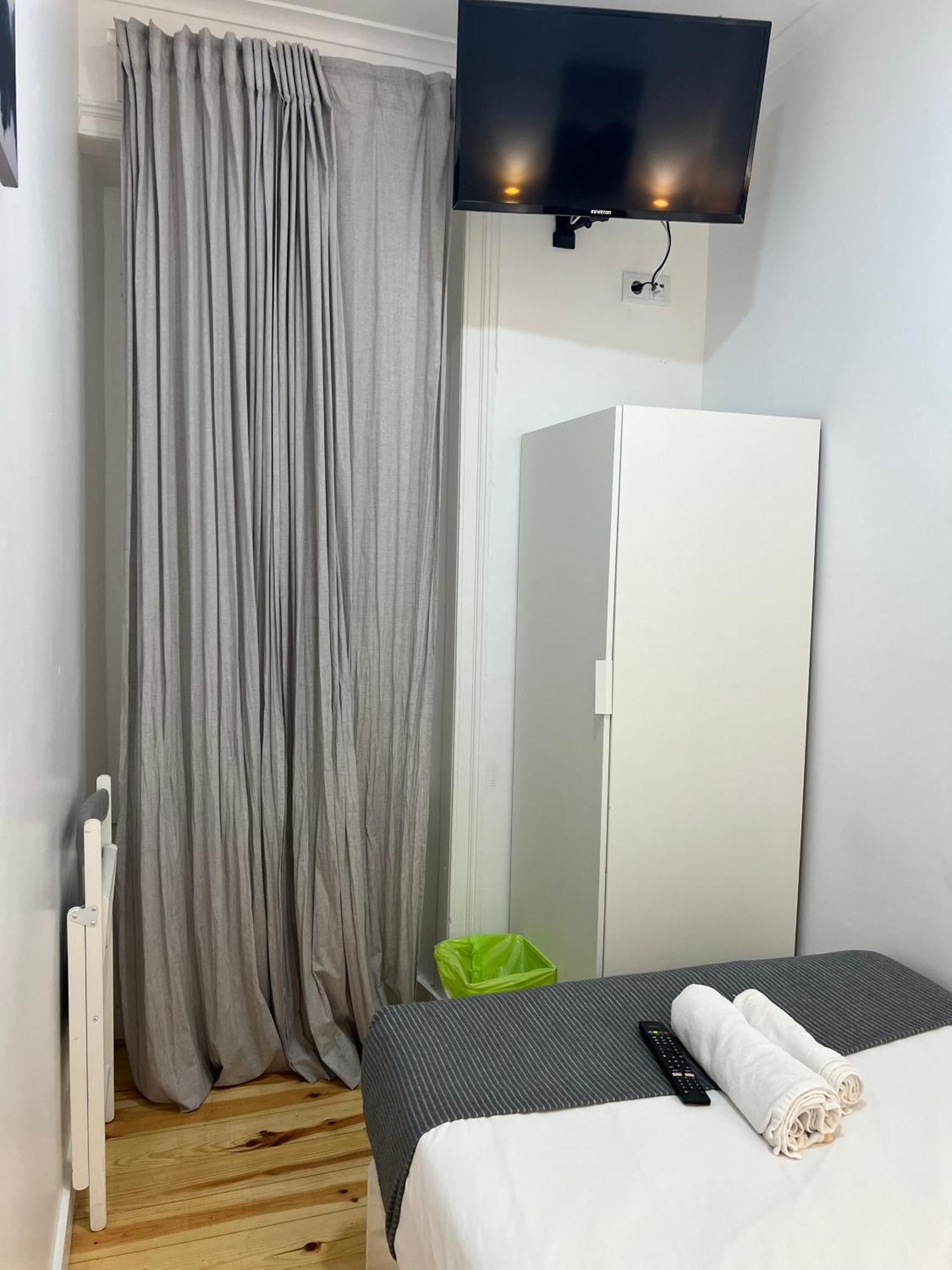 Suites Antonio Pedro Lisbon Exterior photo