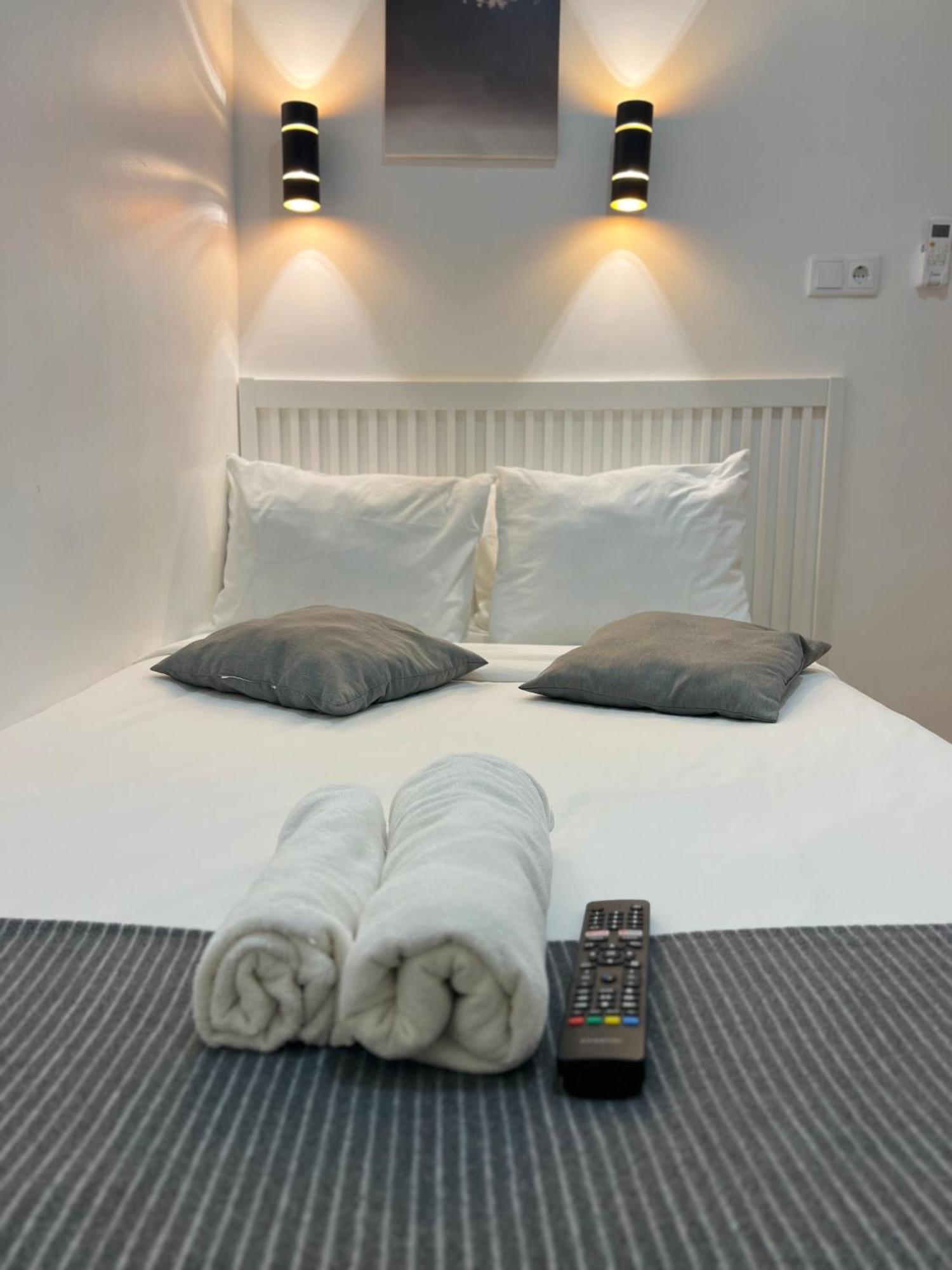 Suites Antonio Pedro Lisbon Exterior photo