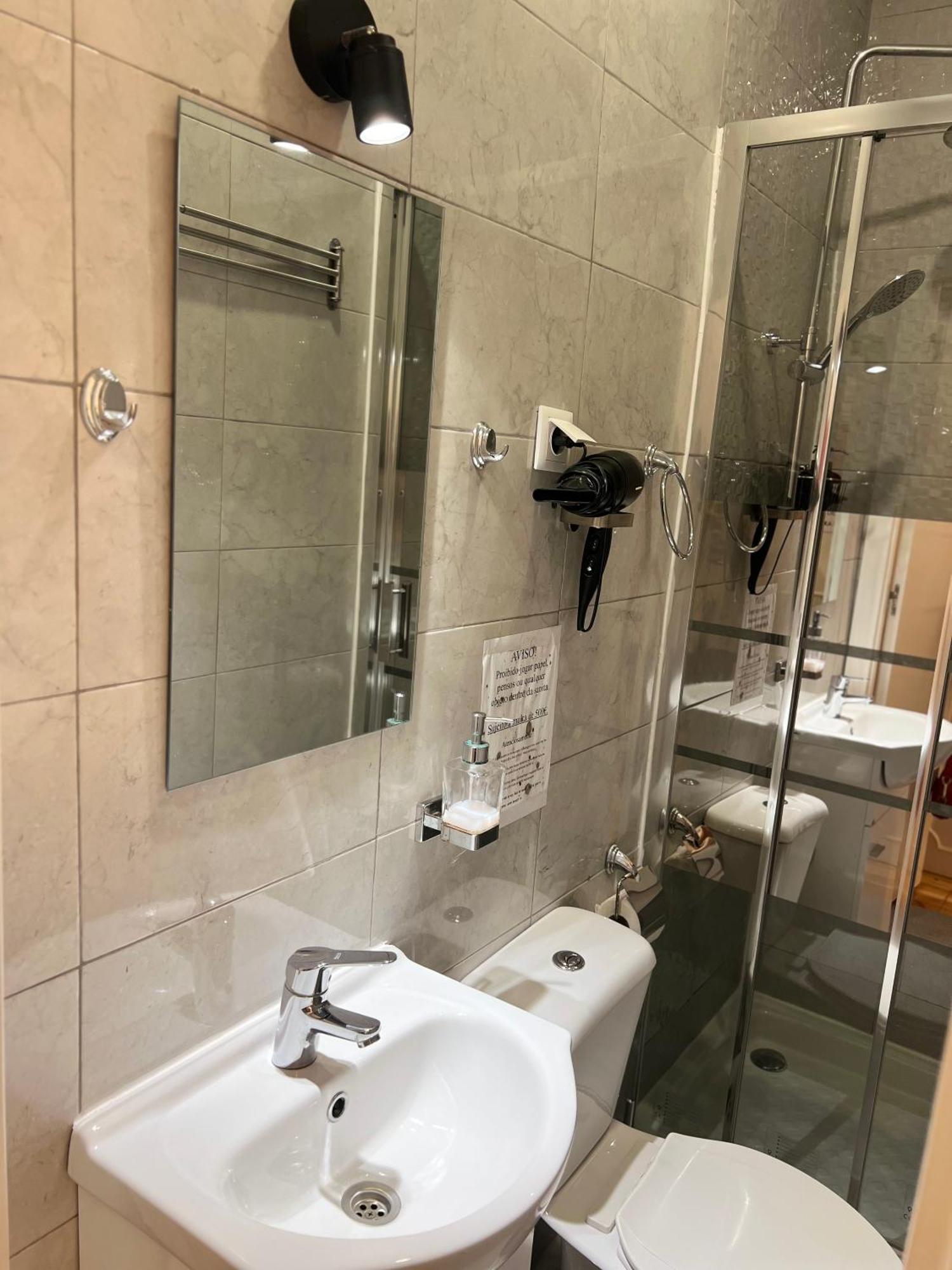 Suites Antonio Pedro Lisbon Exterior photo